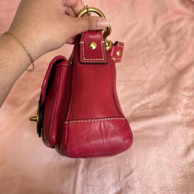 Vintage Coach legacy turnlock shoulder bag in raspberry red
