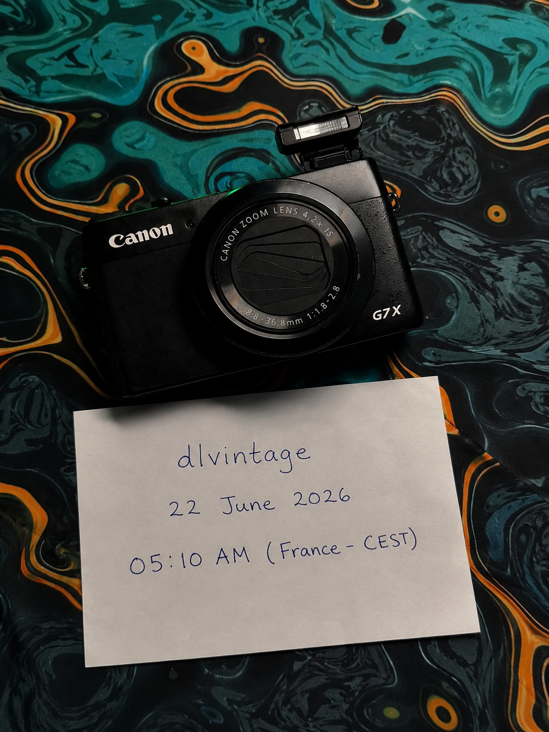 Canon Black Cameras-and-accessories