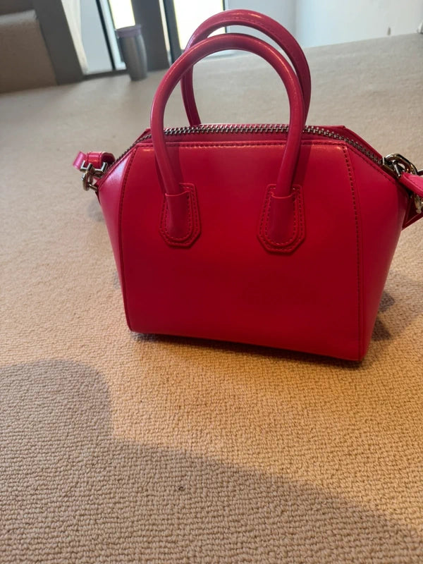 Givenchy Antigona bag