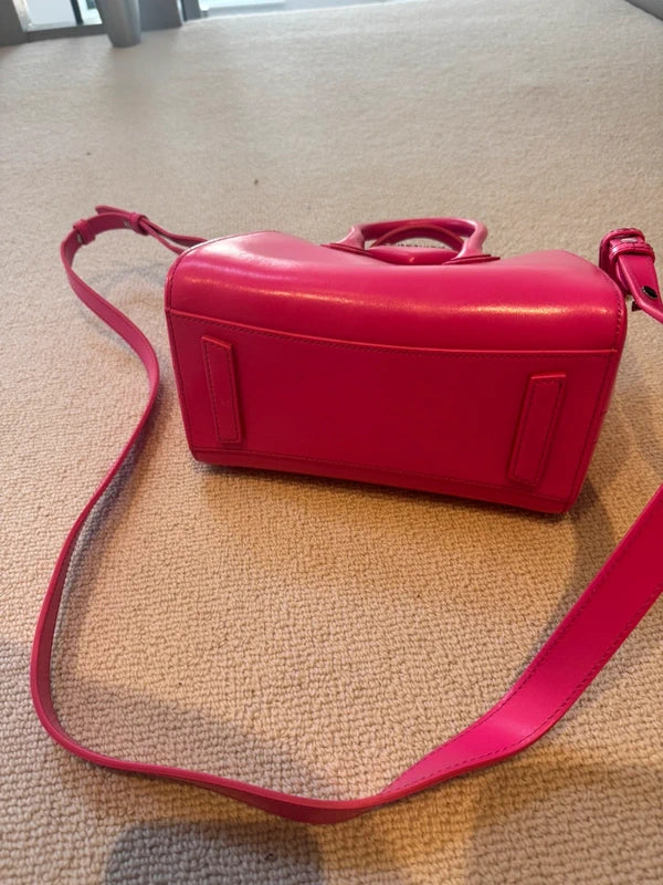 Givenchy Antigona bag
